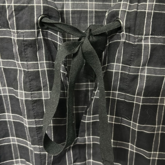 Gap XS Flutter Sleeve Black and White Checkered Blouse - Picture 7 of 12